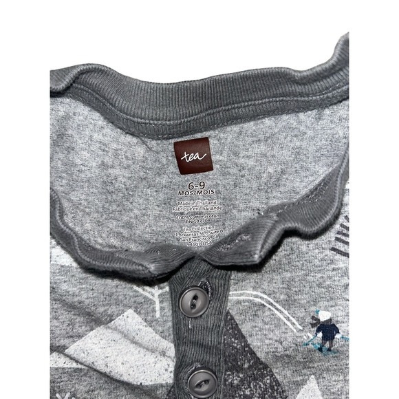 Tea Collection Romper with Pocket 6-9 months - Picture 3 of 3